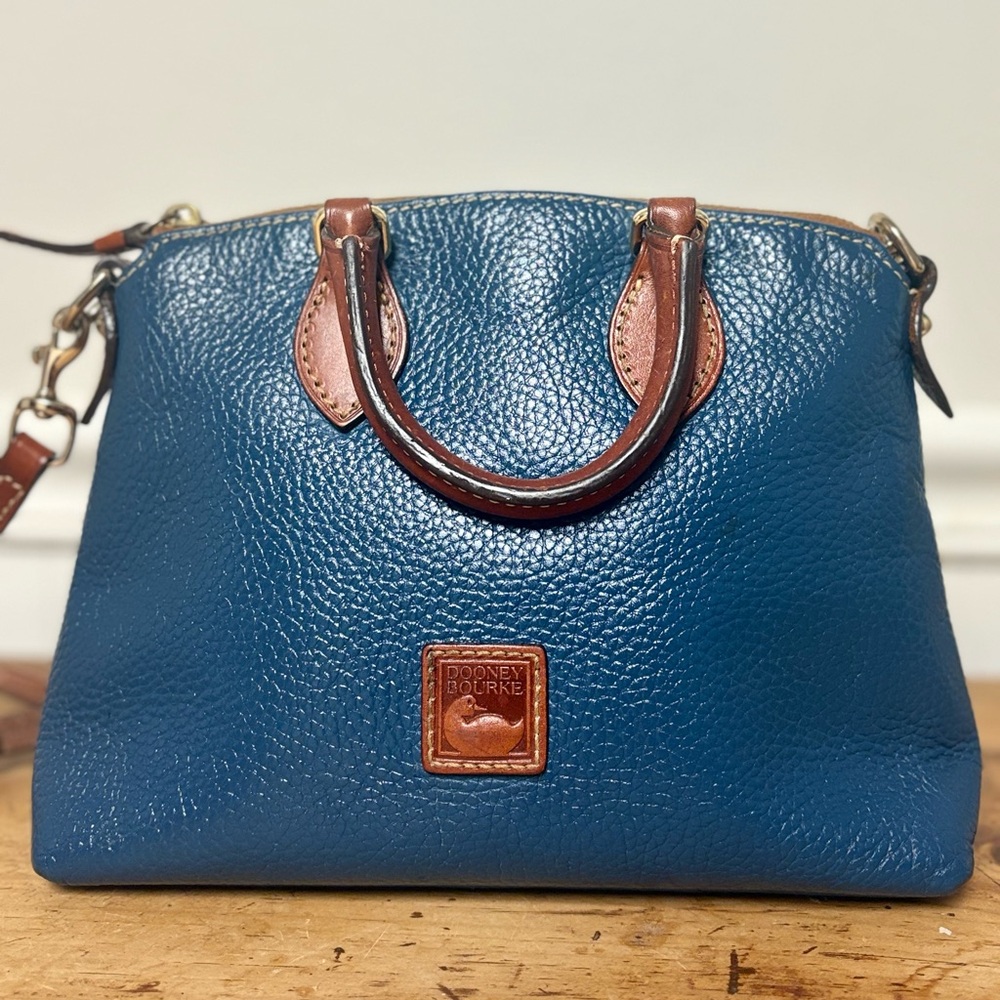 VINTAGE Dooney and Bourke blue pebble leather crossbody handbag - Picture 4 of 15